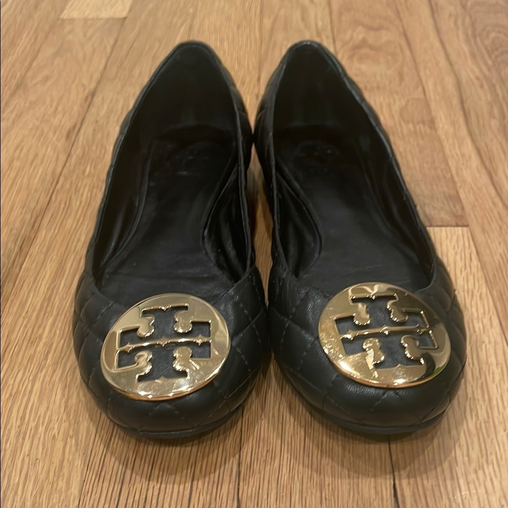Tory Burch Black and Gold Leather Flats with Iconic Logo